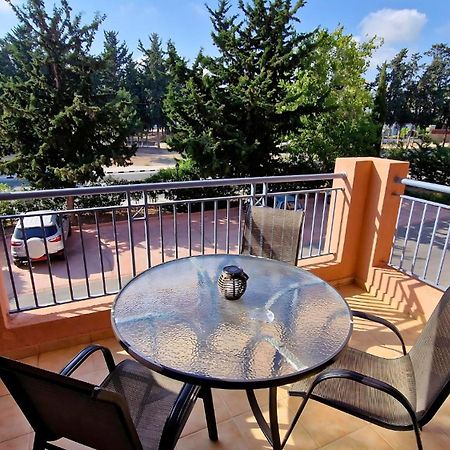 Holiday In Paphos, Prime Location Resort Pools, Jacuzzis, Harbor & 300M To The Beach Extérieur photo